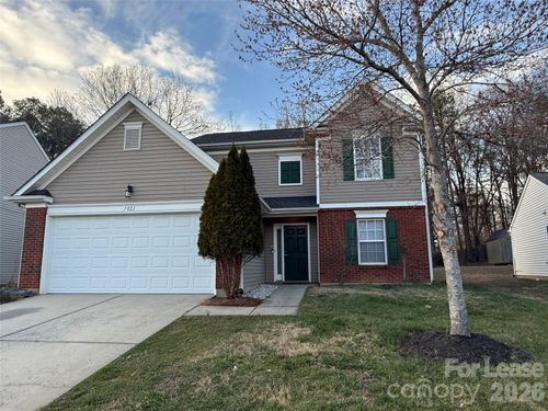 7021 Sunman Rd, Charlotte, NC, 28216-3060 | Card Image