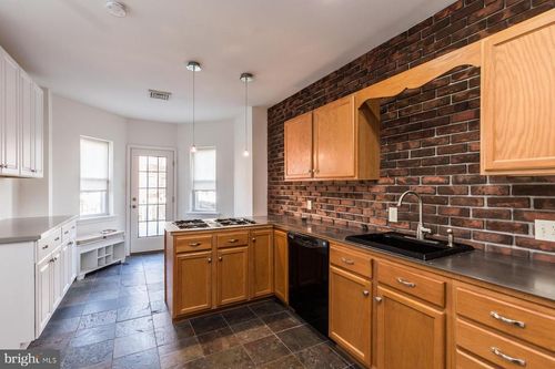 apt-2-4435 Sansom St, PHILADELPHIA, PA, 19104-5360 | Card Image