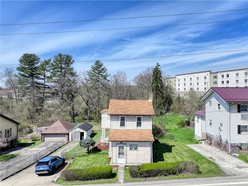 627 Rostraver Rd, Belle Vernon, PA, 15012-1940 | Card Image