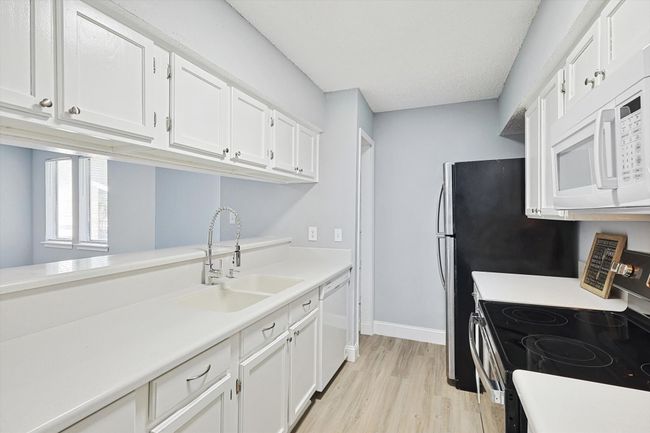 APT-11203 - 9607 Walnut St, Condo with 2 bedrooms, 1 bathrooms and null parking in Dallas TX | Image 13