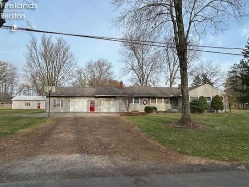3876 Townsend Angling Rd, Collins, OH, 44826-9761 | Card Image