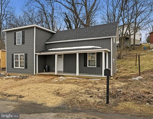 1 Depot Ave, FRONT ROYAL, VA, 22630-4150 | Card Image