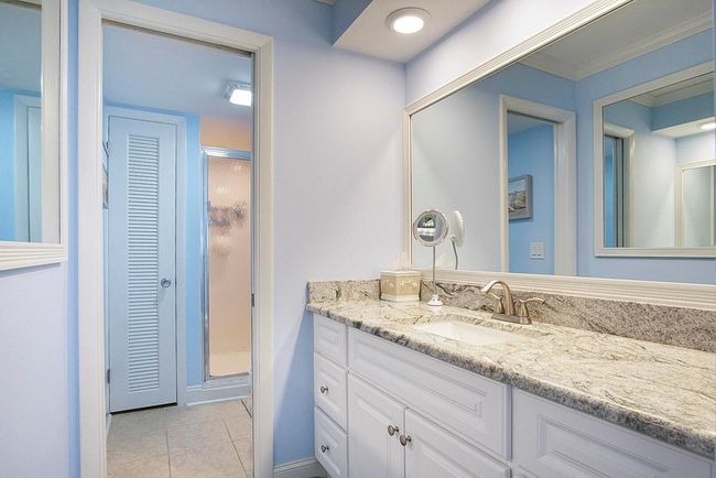 APT-405 - 10310 S Ocean Dr, Condo with 2 bedrooms, 2 bathrooms and null parking in Jensen Beach FL | Image 28