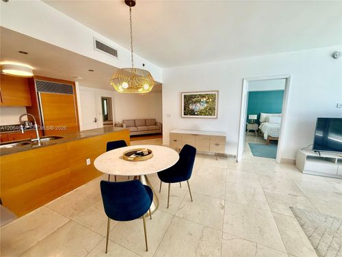 1609-475 Brickell Ave, Miami, FL, 33131-2498 | Card Image