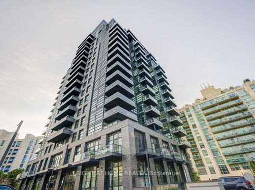 1306-a-1606 Charles Street, Whitby, ON, L1N0P1 | Card Image