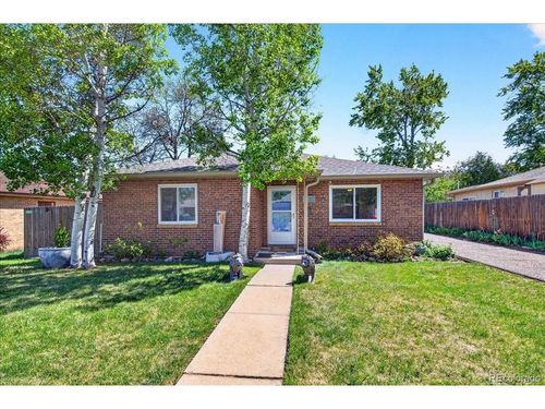 8122 W 17th Ave, Lakewood, CO, 80214-6055 | Card Image