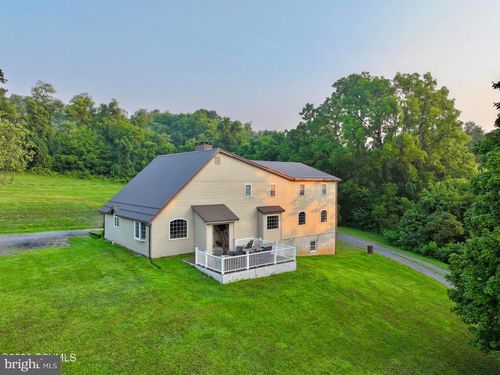 54 Keller Rd, Port Trevorton, PA, 17864-9241 | Card Image