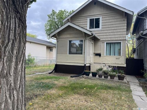 1447 Robinson St, Regina, SK, S4T2N7 | Card Image