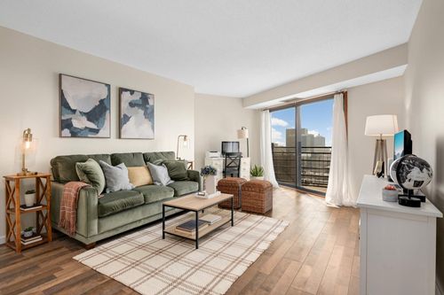 unit-1705-26 10th St W, Saint Paul, MN, 55102-5016 | Card Image