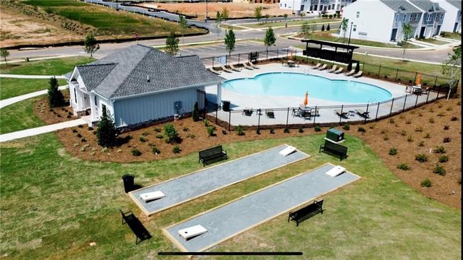 318 Naples Dr, Townhouse with 3 bedrooms, 3 bathrooms and null parking in Locust Grove GA | Image 7