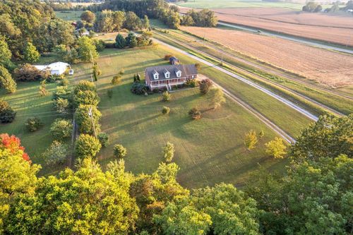 5345 Ashburn Rd, Springfield, TN, 37172-9117 | Card Image