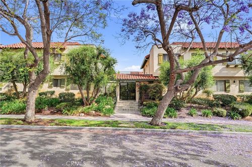 5-800 Termino Avenue, Long Beach, CA, 90804 | Card Image