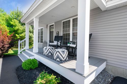 5 Pasture Ln, Nashua, NH, 03062-1023 | Card Image