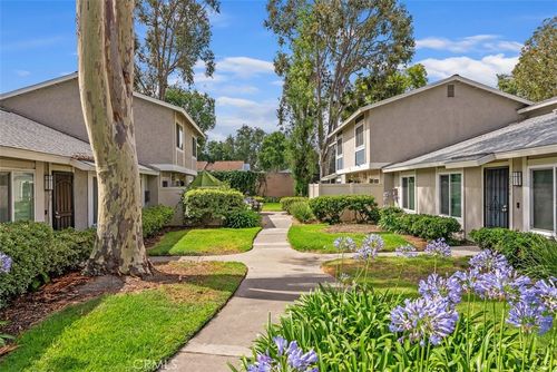 119-2532 S Laurelwood, Santa Ana, CA, 92704-5441 | Card Image