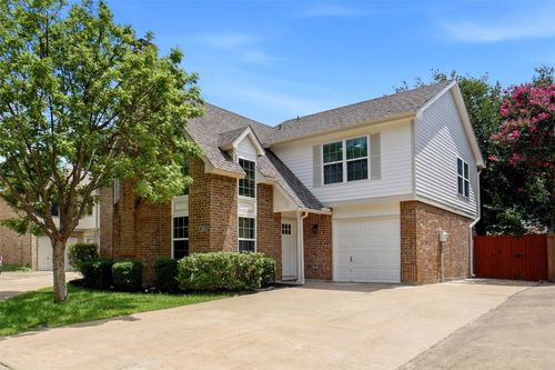 300 Lamesa Ct, Irving, TX, 75063-6783 | Card Image