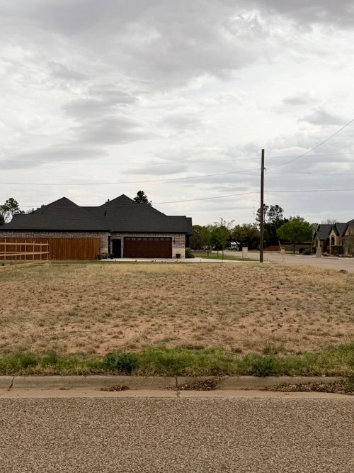 2400 Juniper Drive, Lamesa, TX, 79331 | Card Image
