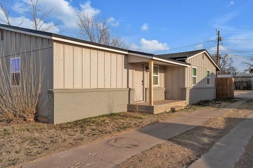 1516 Wood St, Big Spring, TX, 79720-3742 | Card Image