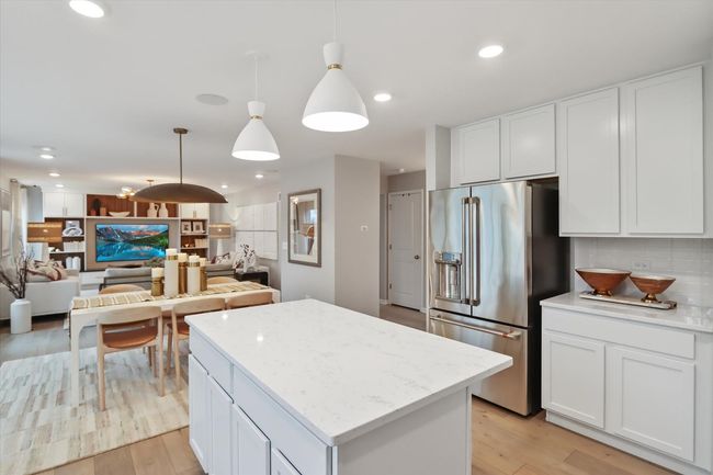 134 Piper Glen Ave, House other with 4 bedrooms, 3 bathrooms and 2 parking in Oswego IL | Image 16