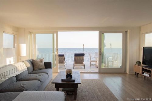 39 Point Beach Dr, Milford, CT, 06460-7642 | Card Image