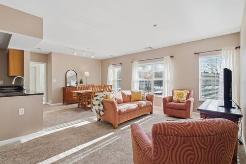 unit-210-248 Main St, Hudson, MA, 01749-2355 | Card Image