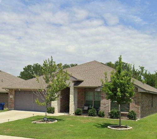 2100 Penn St, Farmersville, TX, 75442-2527 | Card Image