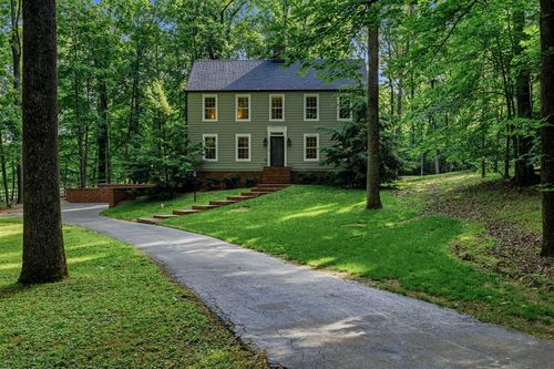 161 Lee Ann Ct, Bowling Green, KY, 42103-9739 | Card Image