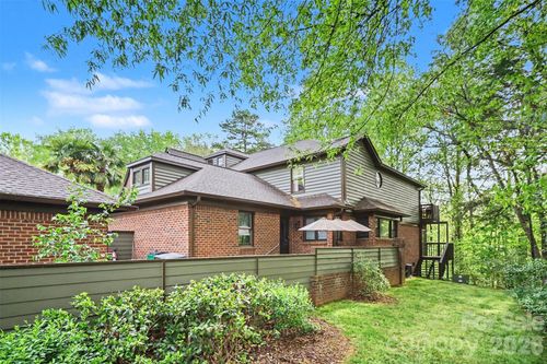 7443 Newmans Ln, Charlotte, NC, 28270-6002 | Card Image