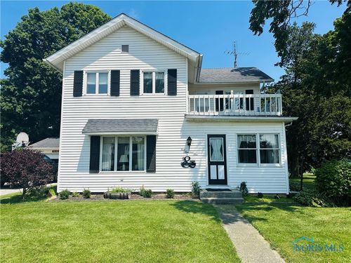 409 E Indiana St, Edon, OH, 43518-9407 | Card Image