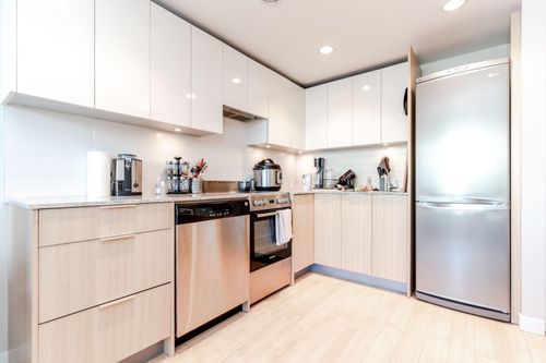 612-1919 Wylie St, Vancouver, BC, V5Y0E7 | Card Image