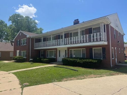 3163 N 75th St, Milwaukee, WI, 53216-2741 | Card Image