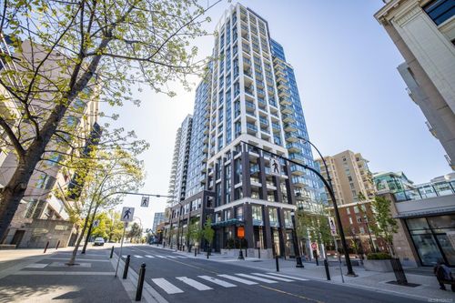 2105-777 Herald St, Victoria, BC, V8W1S8 | Card Image