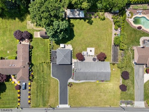 197 Dey Grove Rd, Monroe Twp, NJ, 08831-5804 | Card Image
