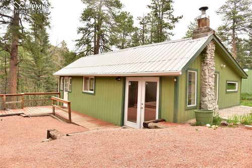 9017 Pine Ave, Beulah, CO, 81023-9789 | Card Image