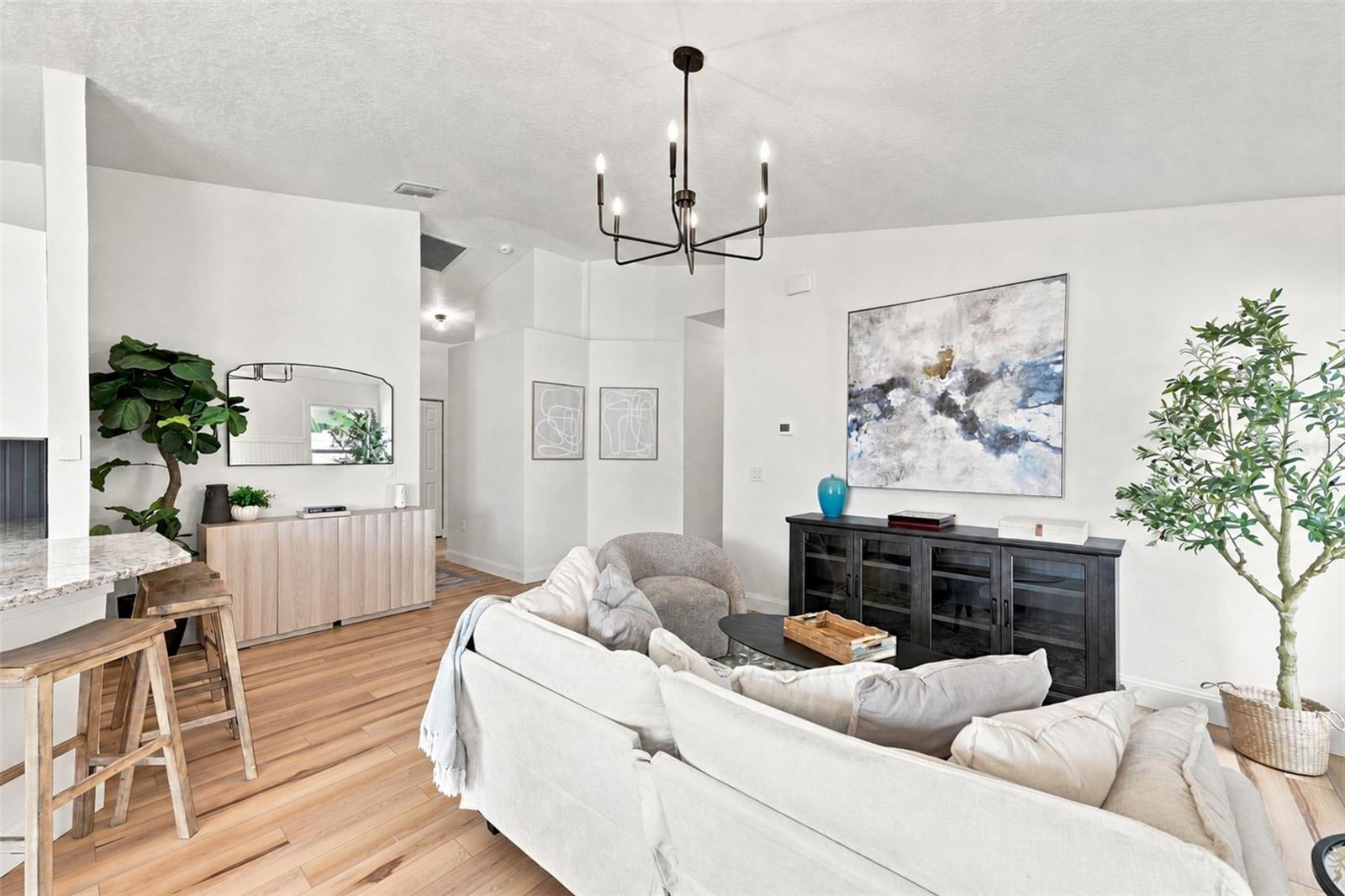 Residential in RUSKIN 5