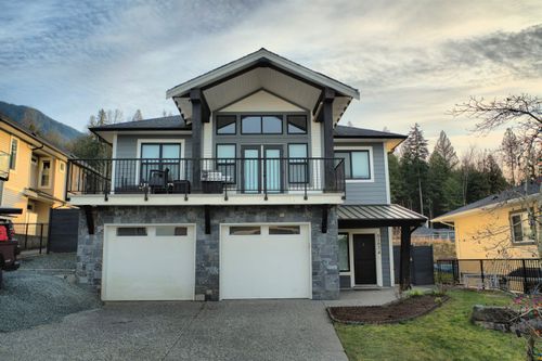 51074 Zander Pl, Chilliwack, BC, V4Z0C1 | Card Image