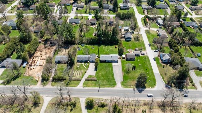 21725 Adelaide Rd, House other with 3 bedrooms, 1 bathrooms and 10 parking in Mount Brydges ON | Image 32