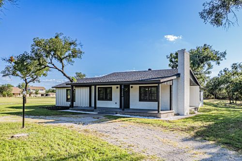 1250 Wallis Rd, Aledo, TX, 76008-3886 | Card Image