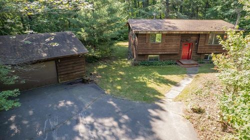 1586 Evergreen Dr, Cloquet, MN, 55720-8510 | Card Image