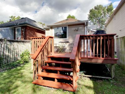 186 Chisholm Ave, House other with 2 bedrooms, 2 bathrooms and 1 parking in East York ON | Image 3