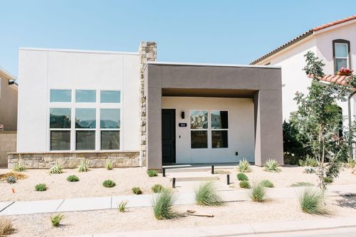760 W Claystone Dr, St. George, UT, 84790-2316 | Card Image