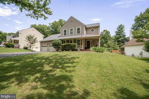 23647 Rolling Fork Way, GAITHERSBURG, MD, 20882-2810 | Card Image