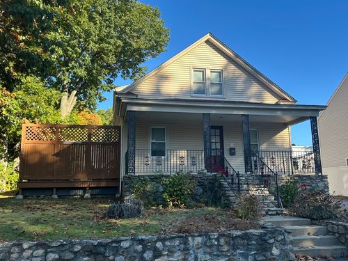 42 Ernest Ave, Worcester, MA, 01604-2326 | Card Image