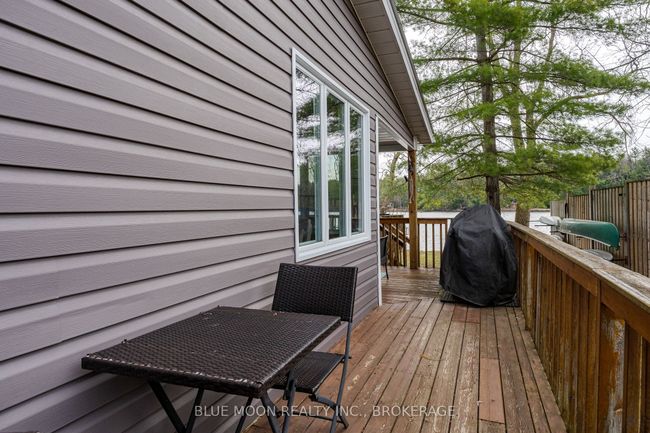 1058 Memory Lane, House other with 2 bedrooms, 1 bathrooms and 6 parking in Verona ON | Image 37