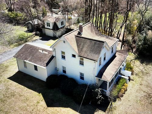 4 Sandhage Dr, Pearl River, NY, 10965-1628 | Card Image