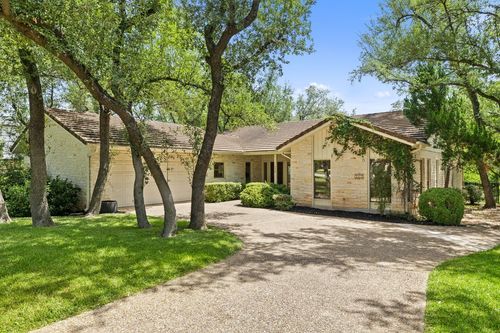 110 Blue Jay Dr, Lakeway, TX, 78734-5165 | Card Image