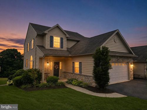 26 Southwoods Dr, ELIZABETHTOWN, PA, 17022-8526 | Card Image