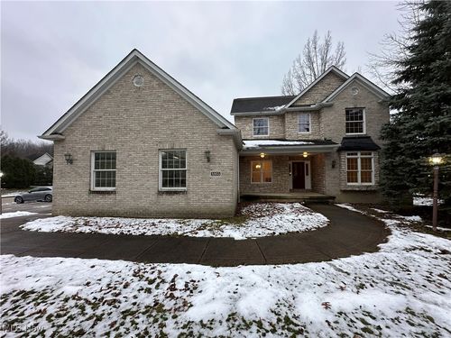 4165 Royalwood Road, North Royalton, OH, 44133 | Card Image