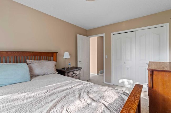 64 Citadel Meadow Gdns Nw, Townhouse with 3 bedrooms, 3 bathrooms and 2 parking in Calgary AB | Image 18