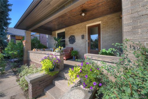 3869 Newton St, Denver, CO, 80211-1942 | Card Image