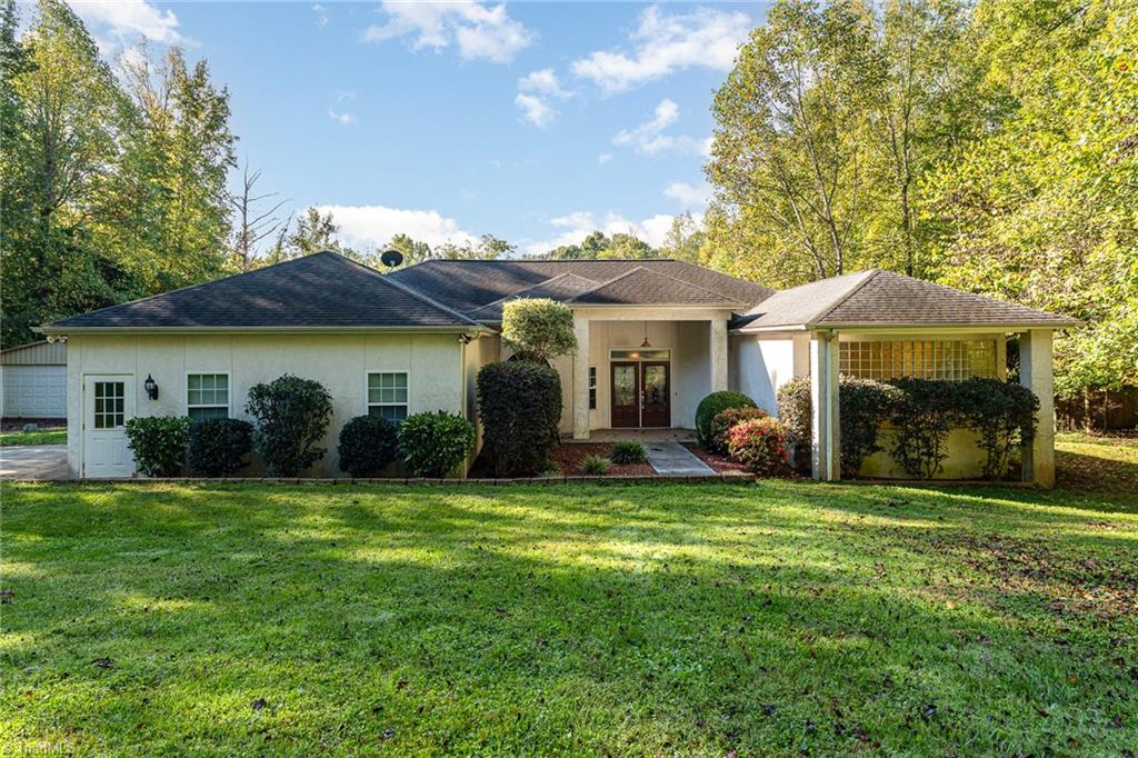 Woodford Rd, Lewisville, NC 27023